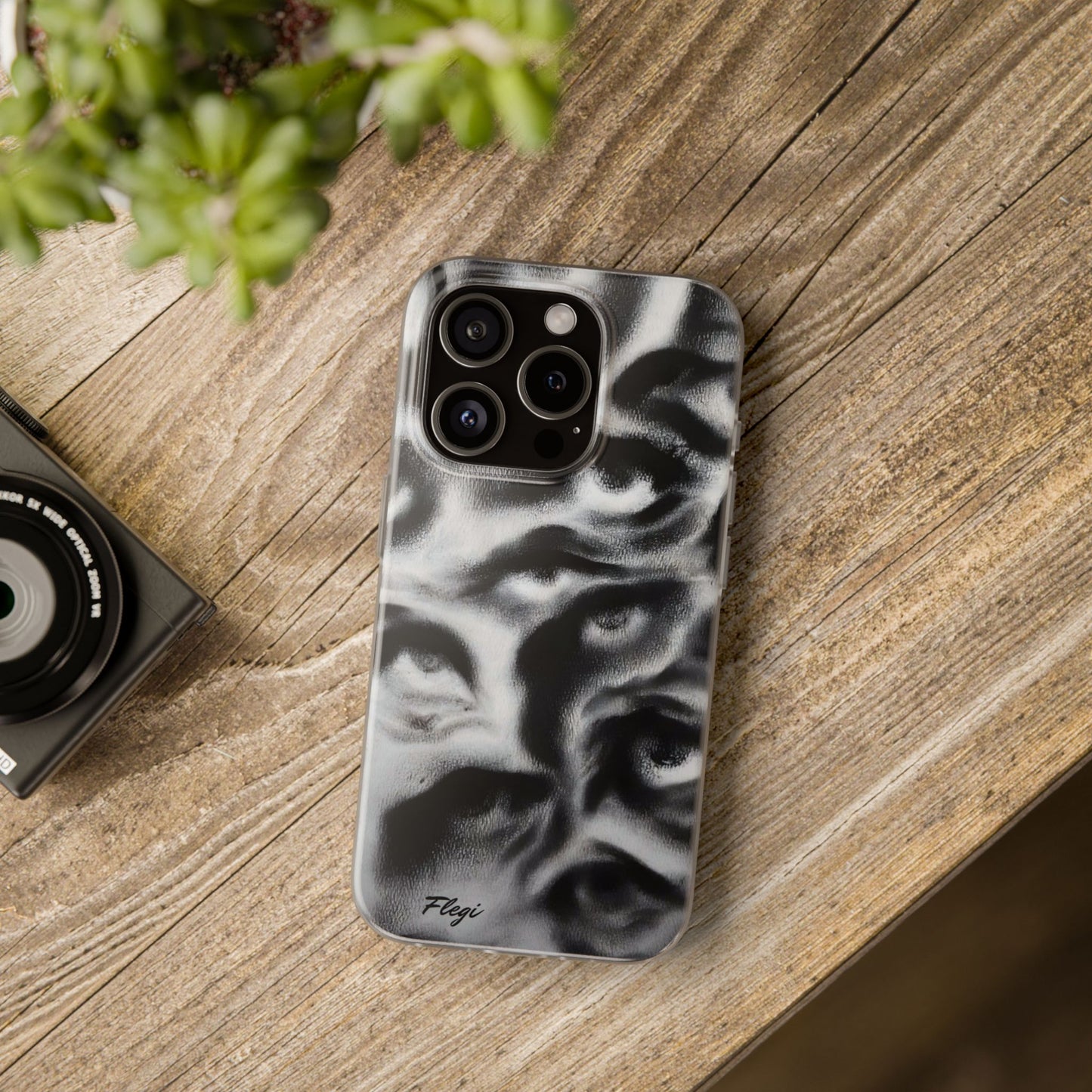 Flegi Cases, Black & White eyes